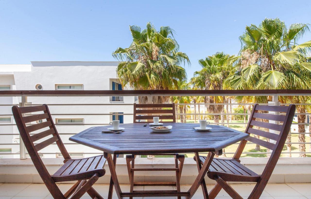 A23 - Marina Palm View Apartment Lagos Exteriör bild